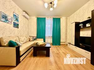 2-к квартира, посуточно, 62м2, 13/20 этаж