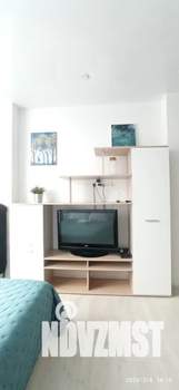 Студия квартира, посуточно, 25м2, 8/32 этаж