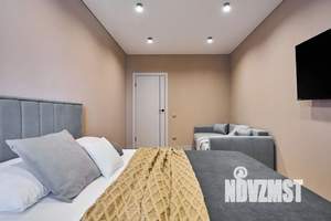 1-к квартира, посуточно, 40м2, 19/24 этаж