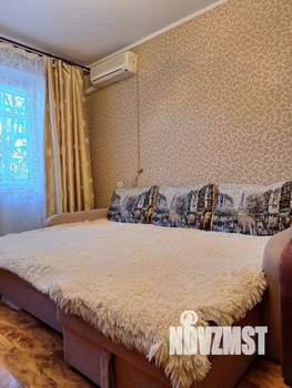 1-к квартира, посуточно, 38м2, 3/10 этаж