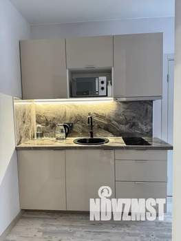 1-к квартира, посуточно, 35м2, 6/25 этаж