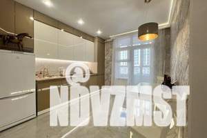 1-к квартира, посуточно, 41м2, 4/25 этаж