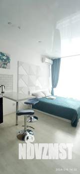 Студия квартира, посуточно, 25м2, 8/32 этаж