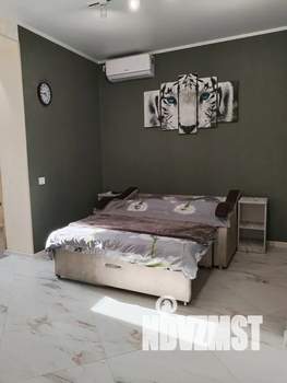 Студия квартира, посуточно, 28м2, 3/24 этаж