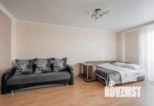 1-к квартира, посуточно, 42м2, 1/1 этаж