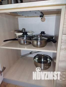 Студия квартира, посуточно, 28м2, 3/17 этаж