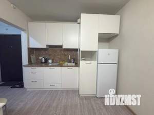 Студия квартира, посуточно, 25м2, 2/18 этаж