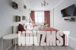 1-к квартира, посуточно, 38м2, 10/20 этаж