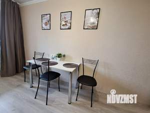 1-к квартира, посуточно, 39м2, 9/16 этаж