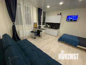 Студия квартира, посуточно, 30м2, 10/24 этаж