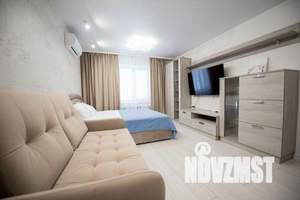 1-к квартира, посуточно, 35м2, 1/10 этаж