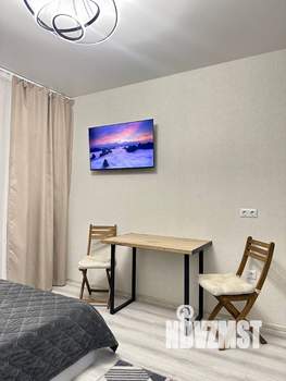 Студия квартира, посуточно, 28м2, 14/24 этаж