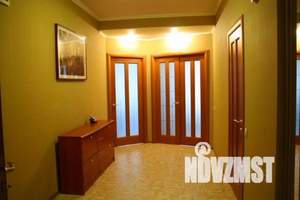 2-к квартира, посуточно, 70м2, 5/10 этаж