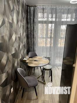 1-к квартира, посуточно, 35м2, 7/12 этаж