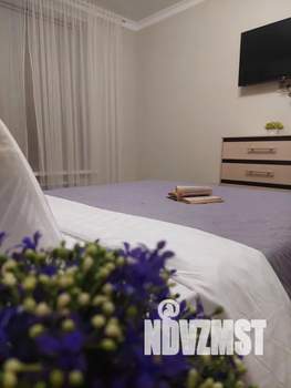 1-к квартира, посуточно, 39м2, 14/21 этаж