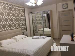 2-к квартира, посуточно, 43м2, 8/19 этаж