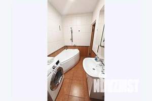 2-к квартира, посуточно, 45м2, 4/25 этаж