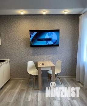 Студия квартира, посуточно, 30м2, 5/8 этаж