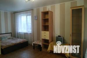 1-к квартира, посуточно, 35м2, 4/9 этаж