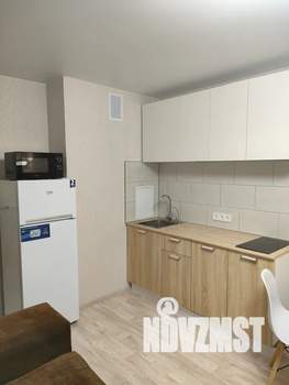 Студия квартира, посуточно, 28м2, 16/17 этаж