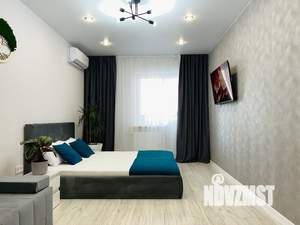 1-к квартира, посуточно, 40м2, 11/25 этаж