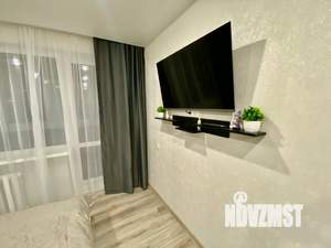 1-к квартира, посуточно, 32м2, 3/9 этаж