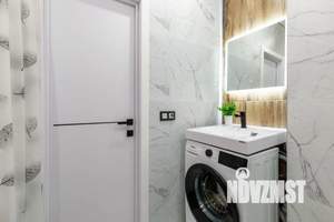 1-к квартира, посуточно, 42м2, 18/25 этаж