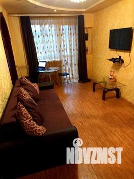 2-к квартира, посуточно, 42м2, 2/5 этаж