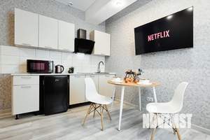 Студия квартира, посуточно, 30м2, 5/8 этаж