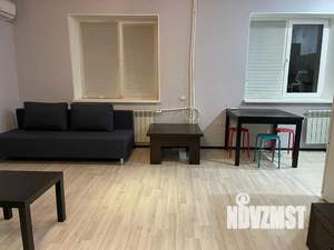 Студия квартира, посуточно, 34м2, 1/6 этаж