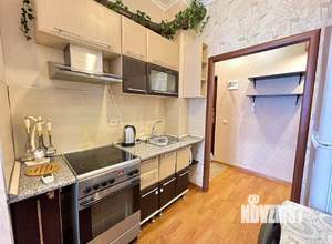 Студия квартира, посуточно, 30м2, 6/18 этаж