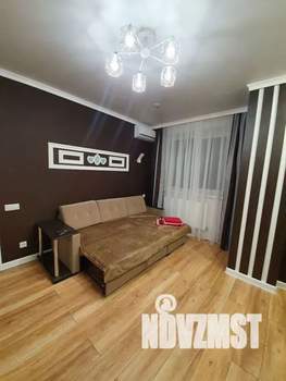 1-к квартира, посуточно, 40м2, 7/24 этаж