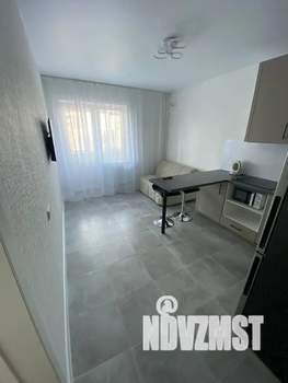 1-к квартира, посуточно, 40м2, 15/25 этаж