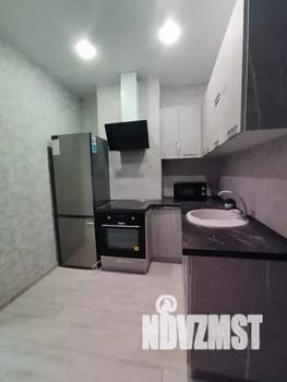 Студия квартира, посуточно, 35м2, 21/24 этаж