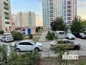 Студия квартира, посуточно, 25м2, 1/19 этаж