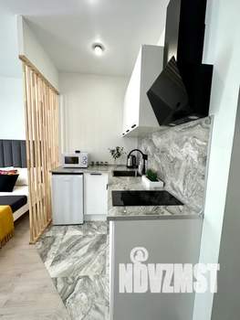 Студия квартира, посуточно, 30м2, 17/25 этаж