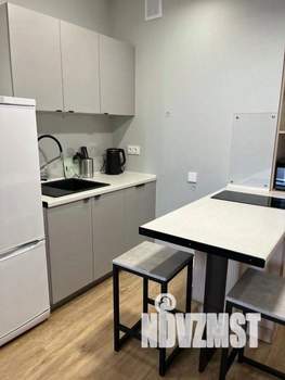 1-к квартира, посуточно, 28м2, 1/1 этаж