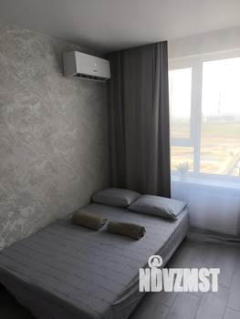 Студия квартира, посуточно, 20м2, 15/21 этаж