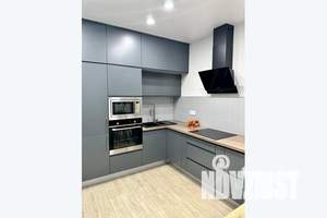 2-к квартира, посуточно, 48м2, 22/33 этаж