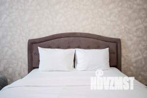 2-к квартира, посуточно, 75м2, 2/25 этаж