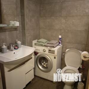 Студия квартира, посуточно, 38м2, 5/24 этаж