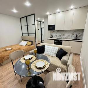 Студия квартира, посуточно, 30м2, 6/25 этаж