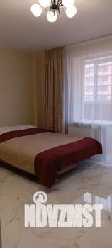 Студия квартира, посуточно, 35м2, 15/24 этаж