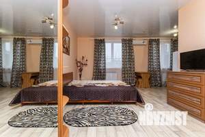 Студия квартира, посуточно, 40м2, 1/3 этаж