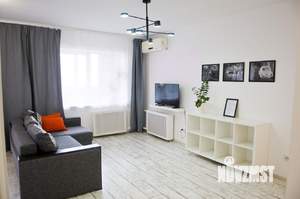 1-к квартира, посуточно, 50м2, 1/1 этаж
