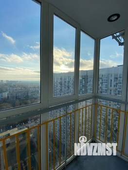 Студия квартира, на длительный срок, 28м2, 24/25 этаж