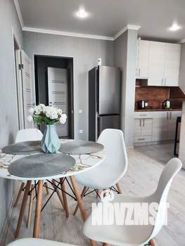 1-к квартира, посуточно, 44м2, 15/25 этаж