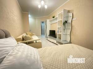 1-к квартира, посуточно, 40м2, 1/1 этаж