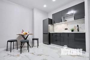 1-к квартира, посуточно, 40м2, 20/25 этаж