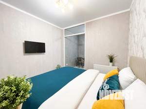 1-к квартира, посуточно, 42м2, 8/25 этаж